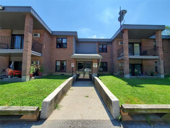 12 Montgomery Drive B106  Wallaceburg ON N8A 5B5 photo