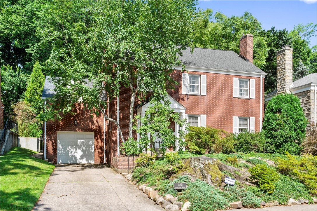 Property Photo:  1190 Beechwood Ct  PA 15206 