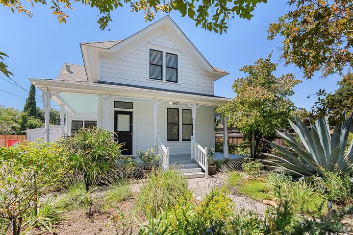 Property Photo:  411 Brown Street  CA 95404 