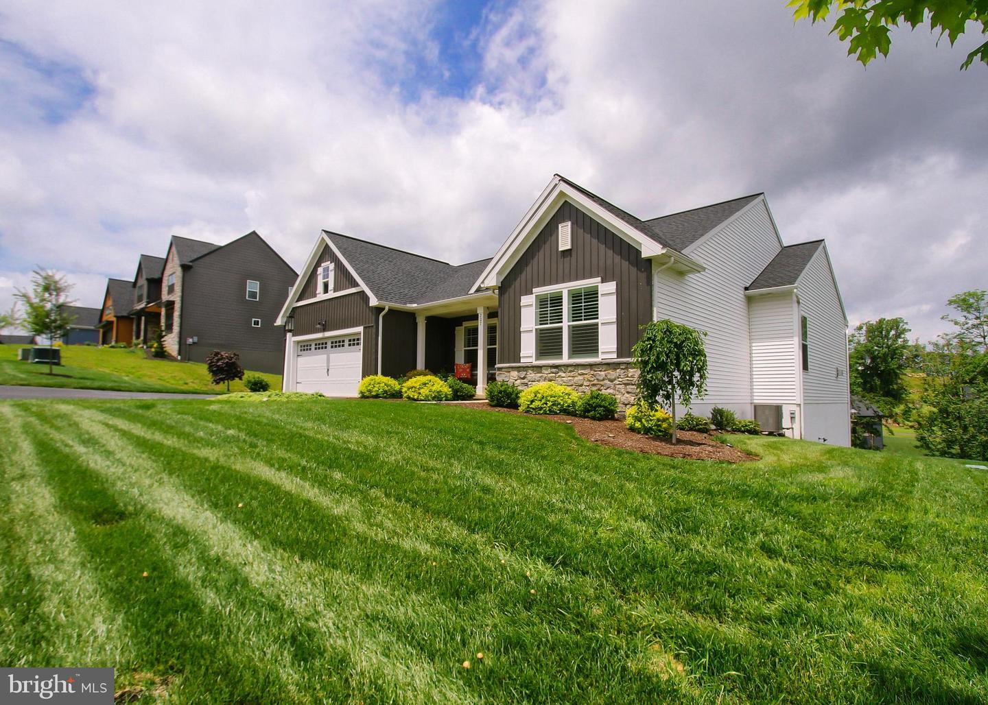 Property Photo: 207 Rockville Boulevard PA 17053