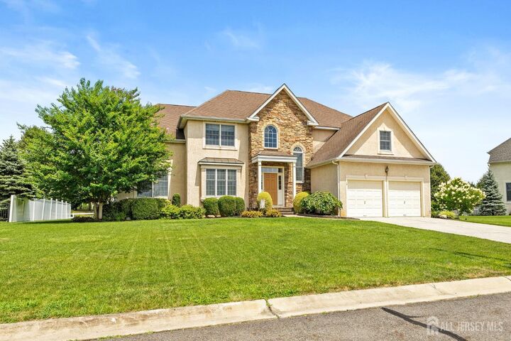 15 Heather Court  Mansfield NJ 08022 photo