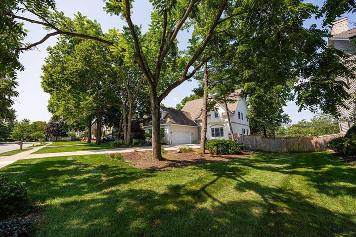 Property Photo: 3441 Sunset Drive OH 43221