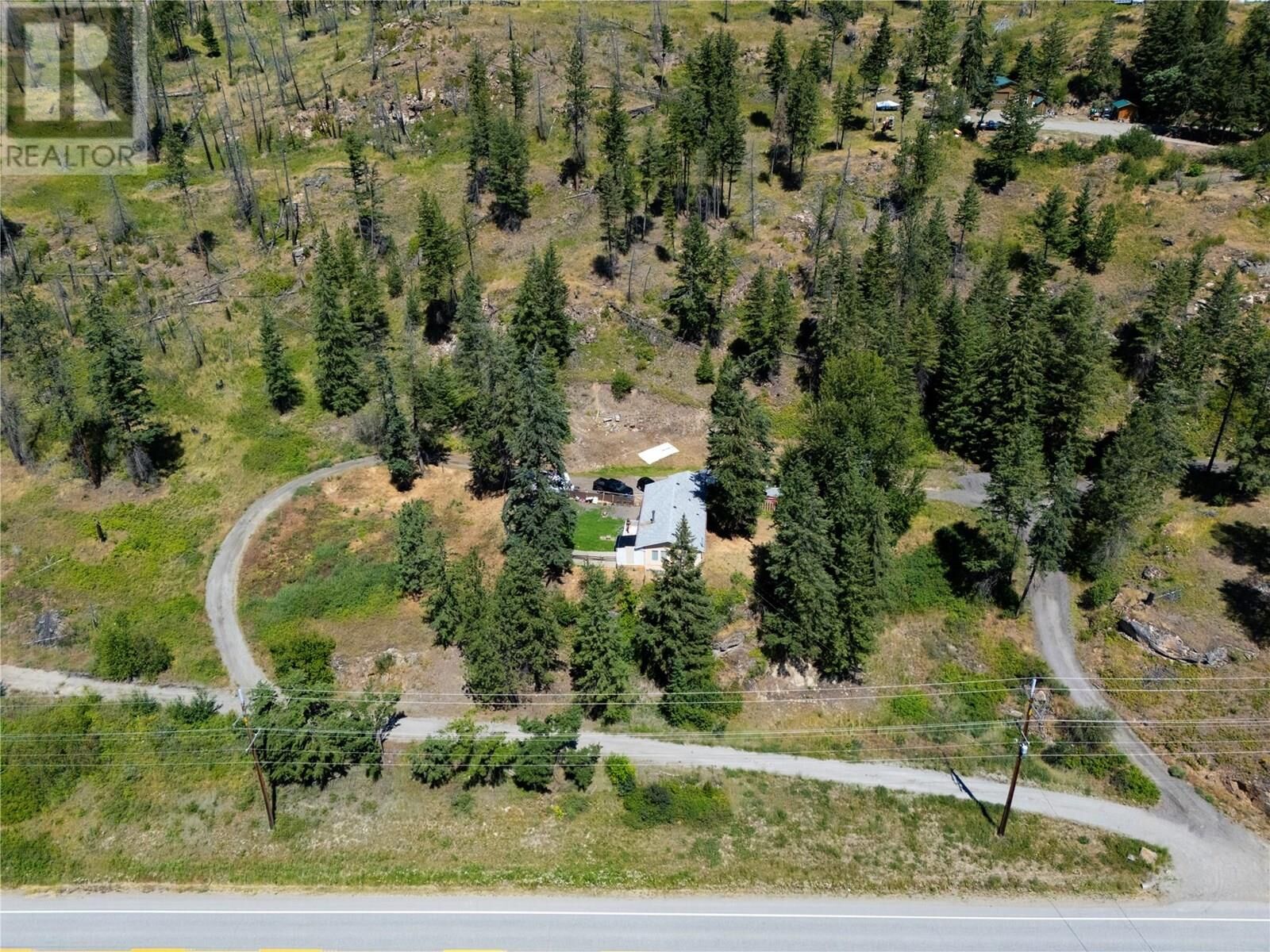 Photo de la propriété:  6090 Highway 33 Other  BC V1P 1H8 