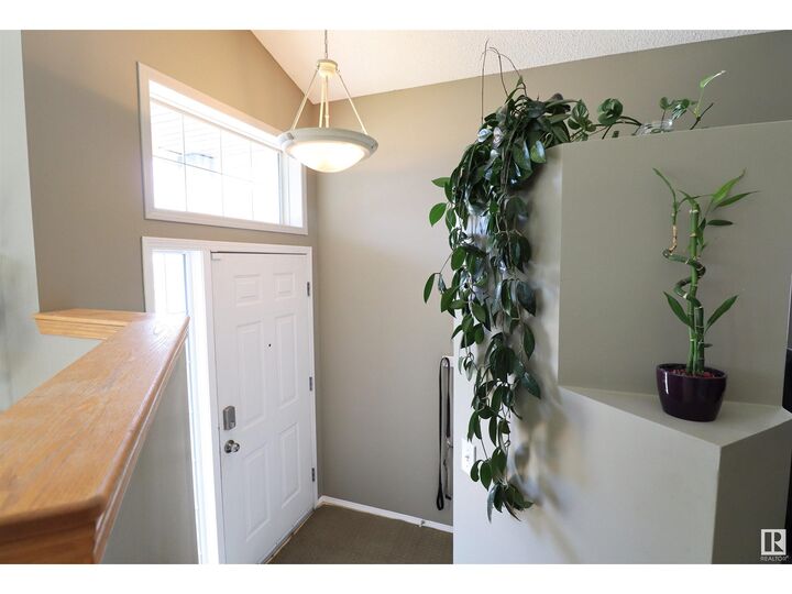 Property Photo:  1778 Turvey Bn NW  AB T6R 2W6 