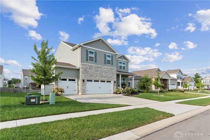 Property Photo: 5362 Windbrooke Drive OH 45371