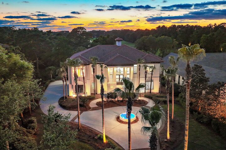 Property Photo:  2940 Pine Valley Drive  FL 32550 