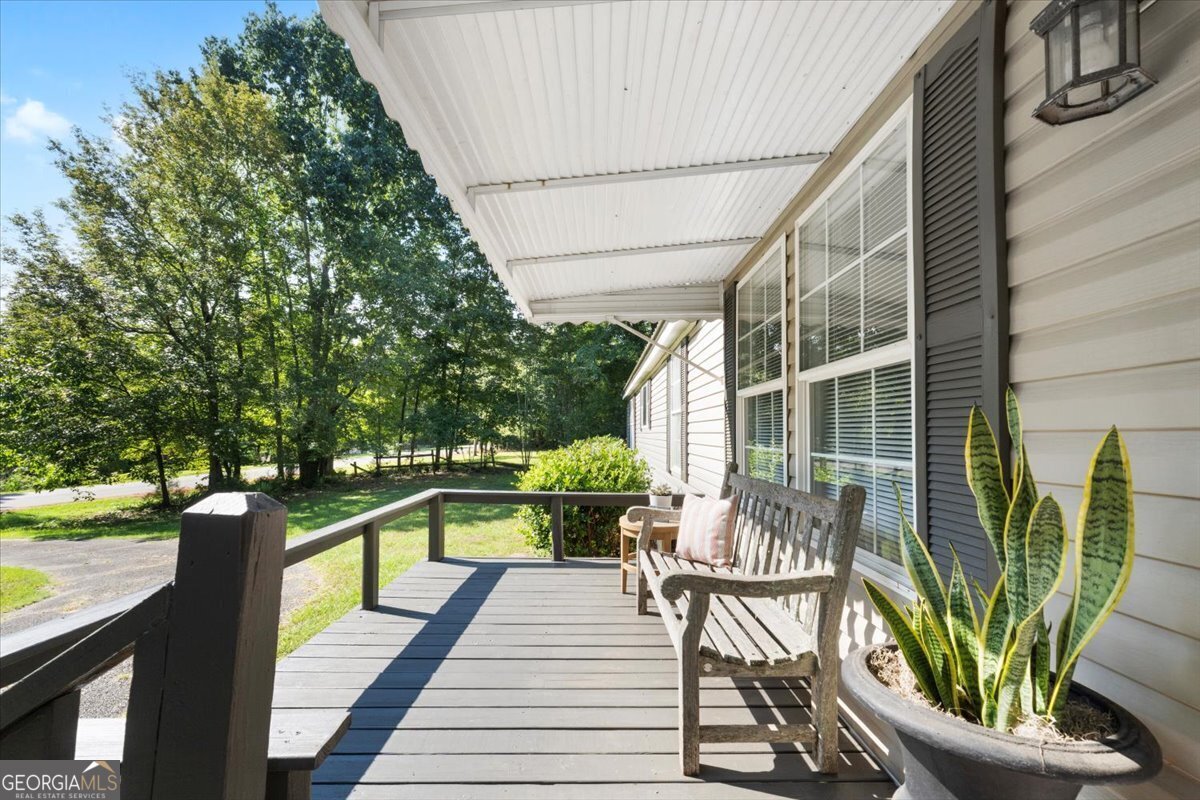 Property Photo:  118 Little River Drive SW  GA 31024 