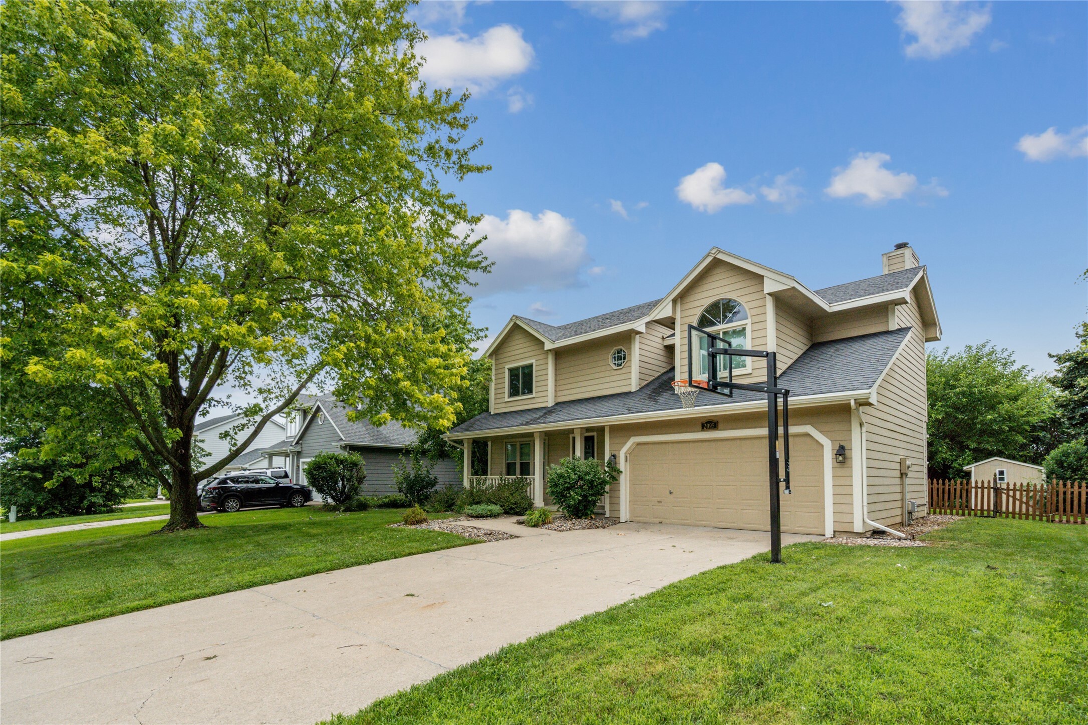 Property Photo:  2095 NW 144th Street  IA 50325 