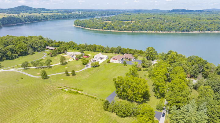 Property Photo:  202 Peaceful Cove Lane  KY 42633 
