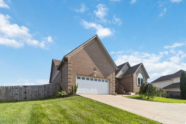 Property Photo:  116 Cedar Ridge Road  KY 40601 