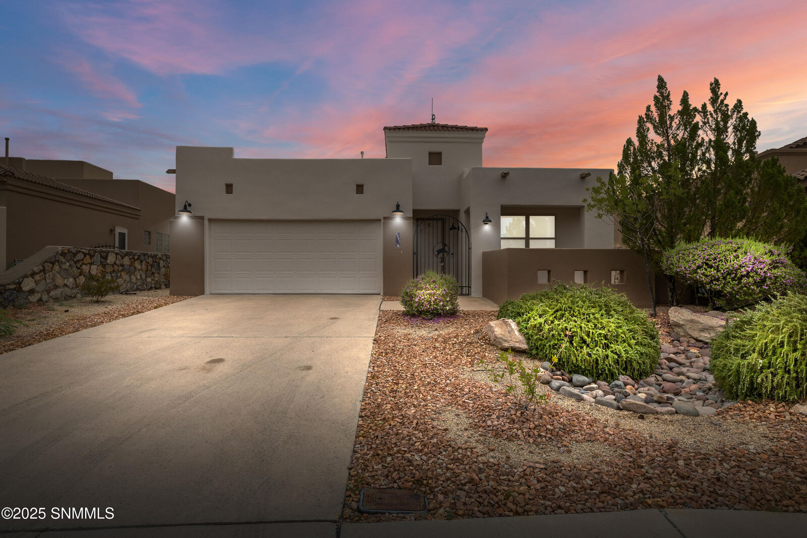 Property Photo:  2231 Sedona Hills Parkway  NM 88011 