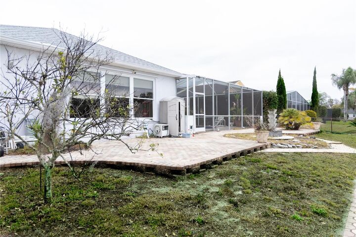 Property Photo: 4914 Yellowstone Drive FL 34655