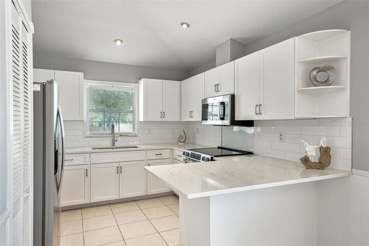 Property Photo:  7602 S Sherrill Street  FL 33616 