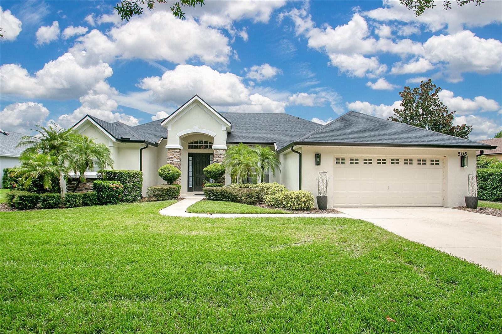 Property Photo: 505 Alleria Court FL 33823