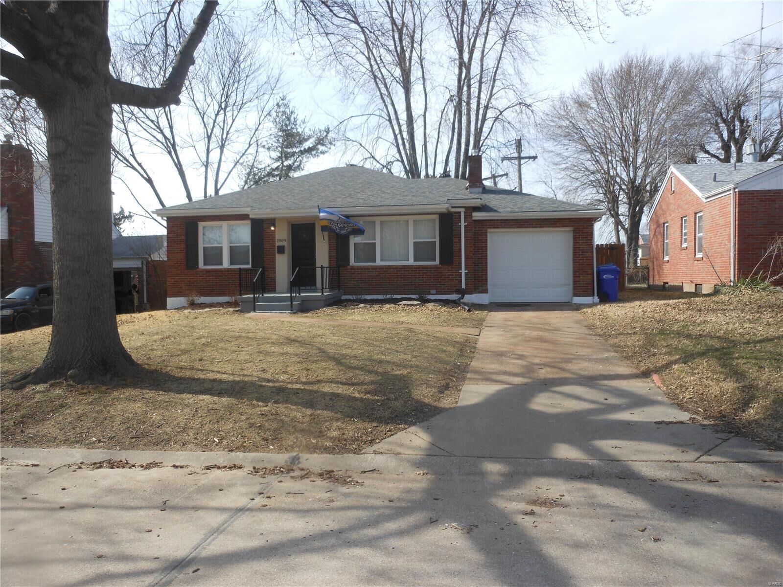 Property Photo: 1909 Telford MO 63125