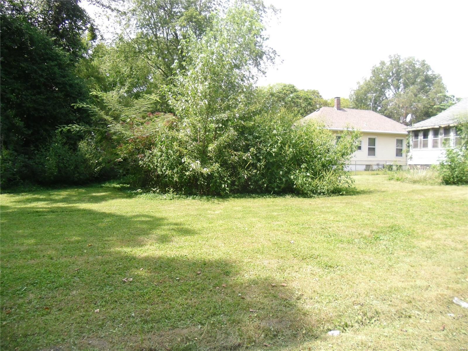 Property Photo:  515 Cherry Street  IL 62254