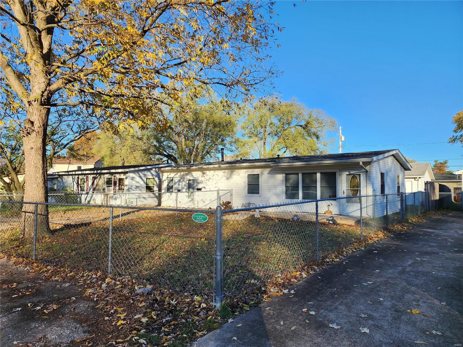 Property Photo: 2137 Bern Avenue IL 62040