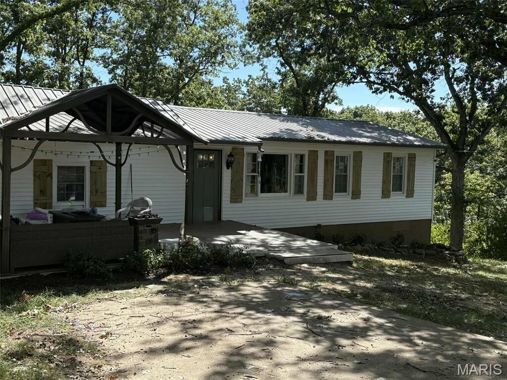 Property Photo: 656 B Watson Road MO 63080