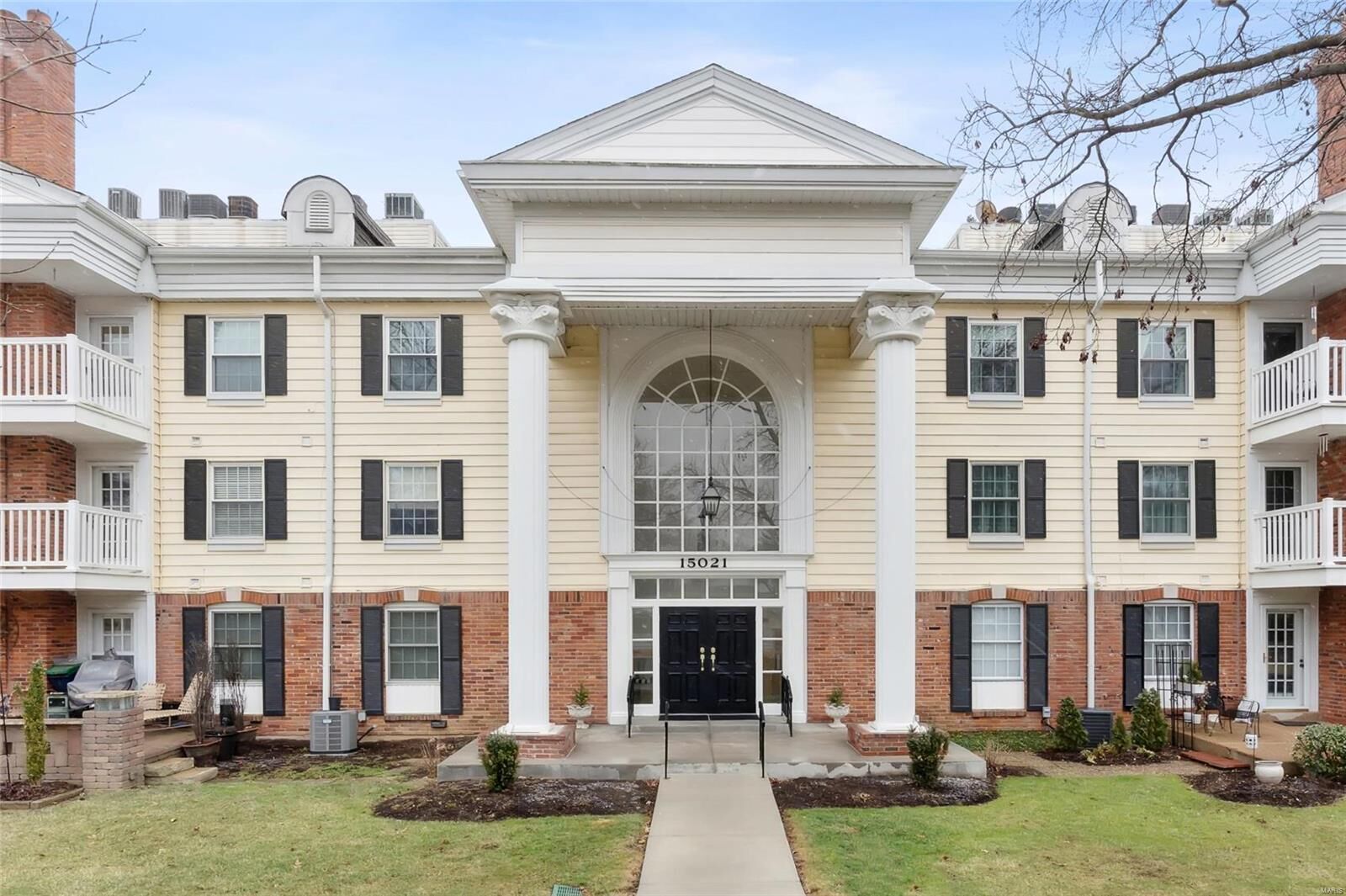 Property Photo: 15021 Claymoor Court 14 MO 63017