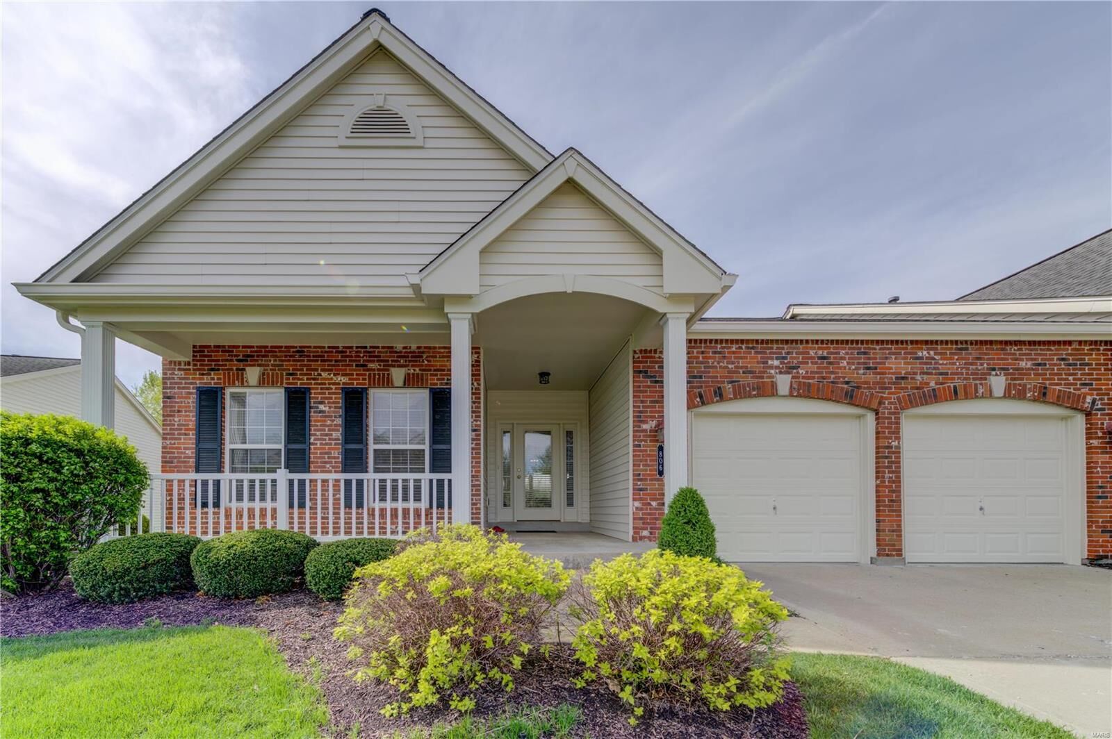 Property Photo:  806 Waterford Villas Drive 60  MO 63367 