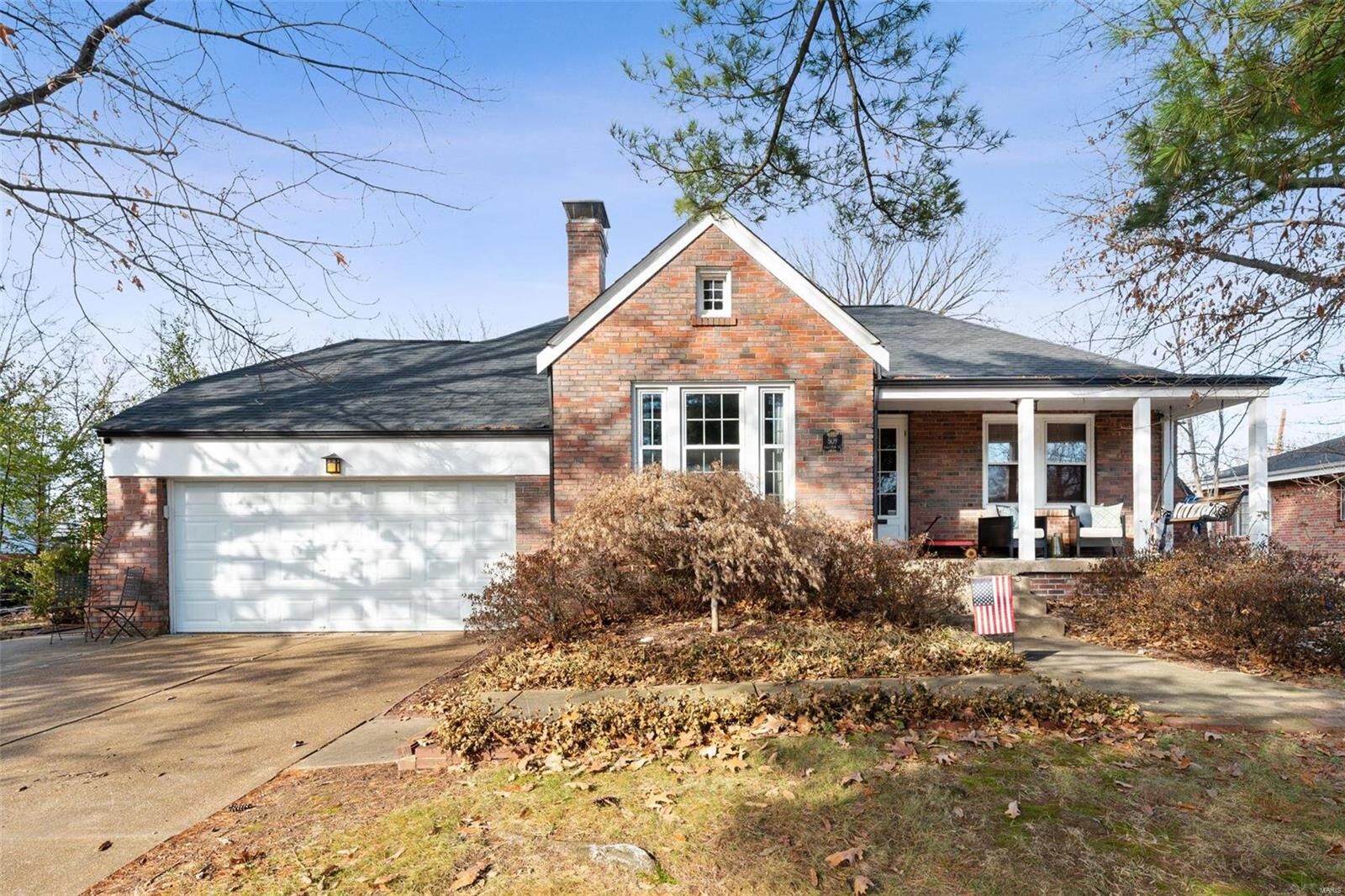 Property Photo:  509 Foreston Place  MO 63119 