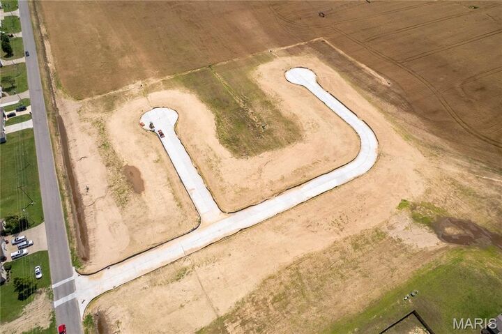 Property Photo: 404 Secretariat MO 63801