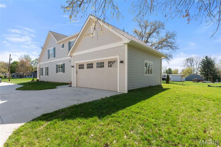 Property Photo:  9870 E Concord Road  MO 63128 