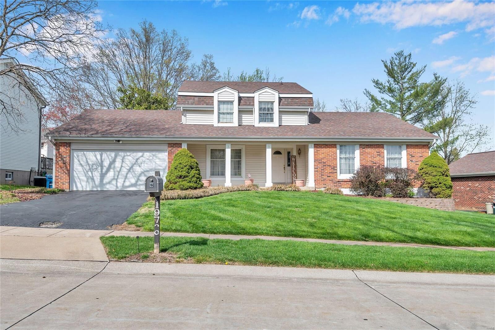 Property Photo: 1976 Willow Lake Drive MO 63017