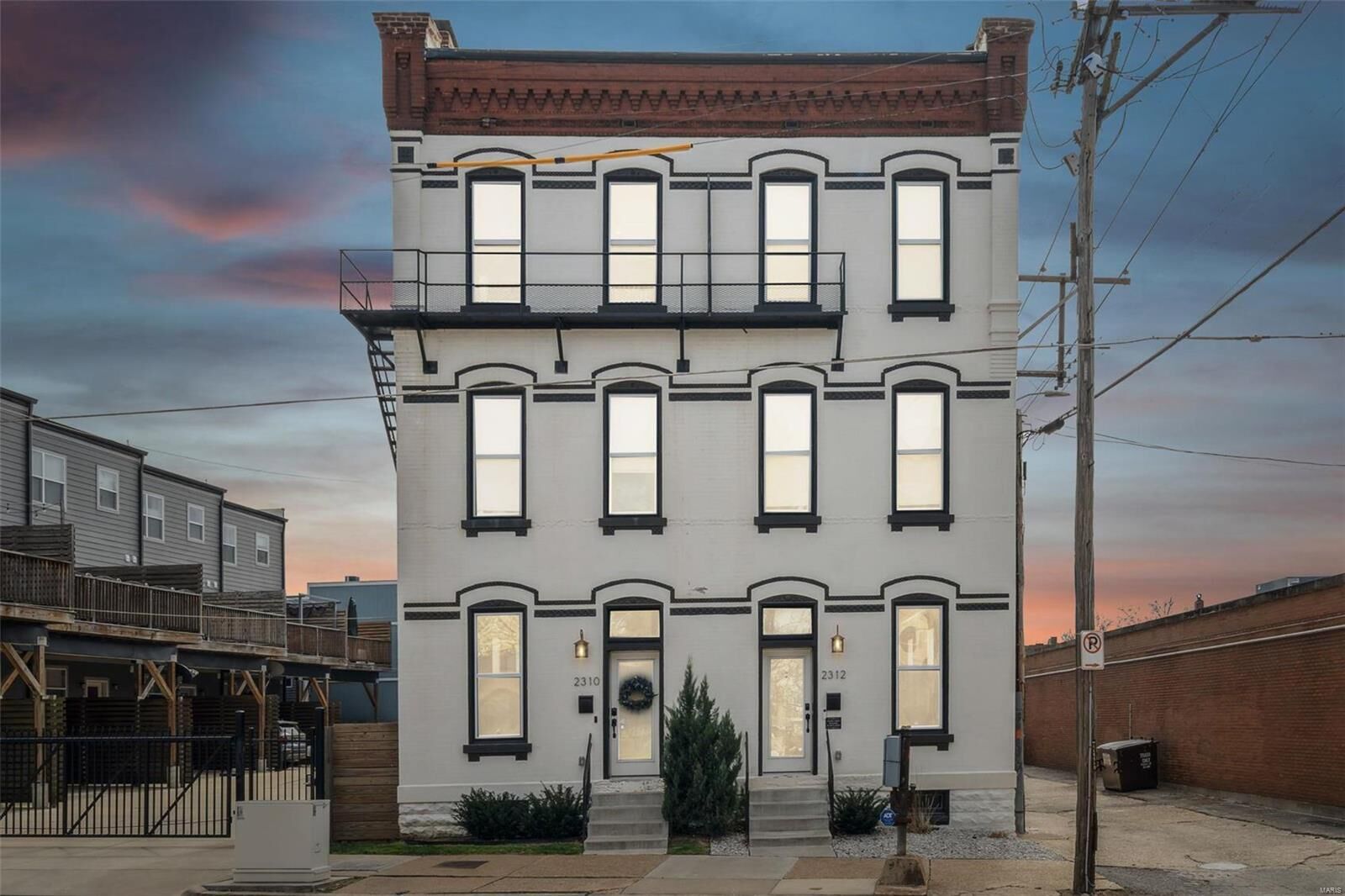 Property Photo: 2310 Pestalozzi Street MO 63118