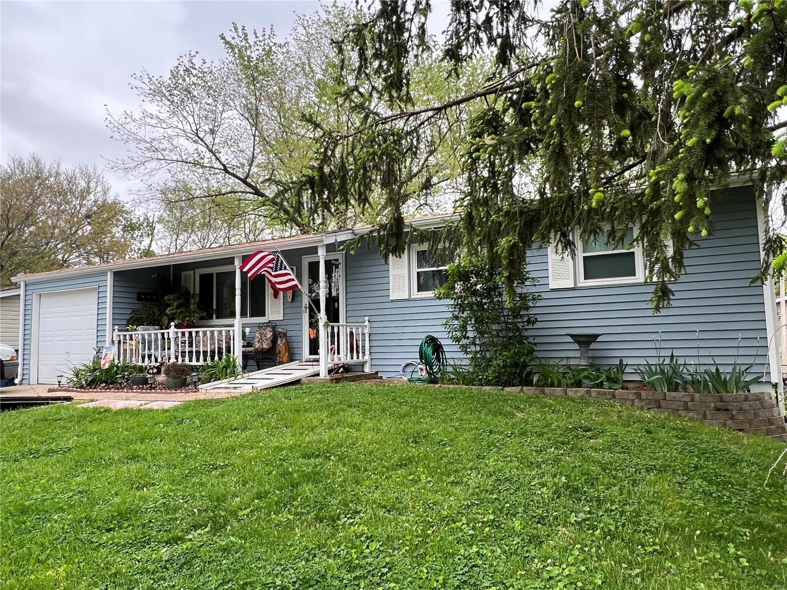 Property Photo: 14 Jeanette Drive MO 63304