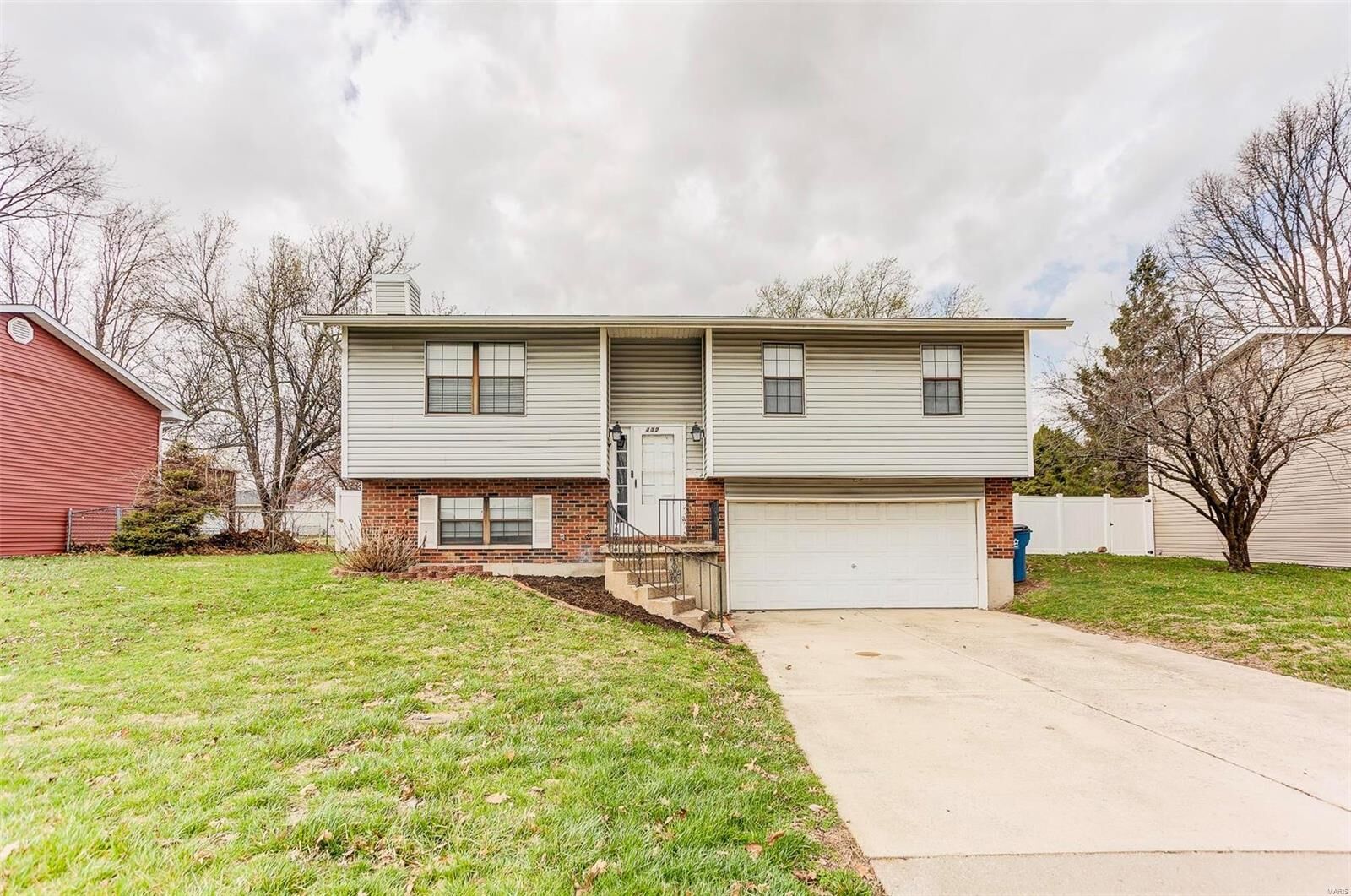 Property Photo: 412 Riggin Road IL 62294