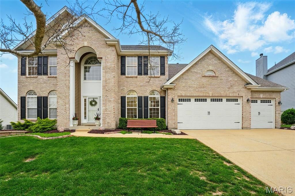 Property Photo:  17722 Westhampton Woods Drive  MO 63005 