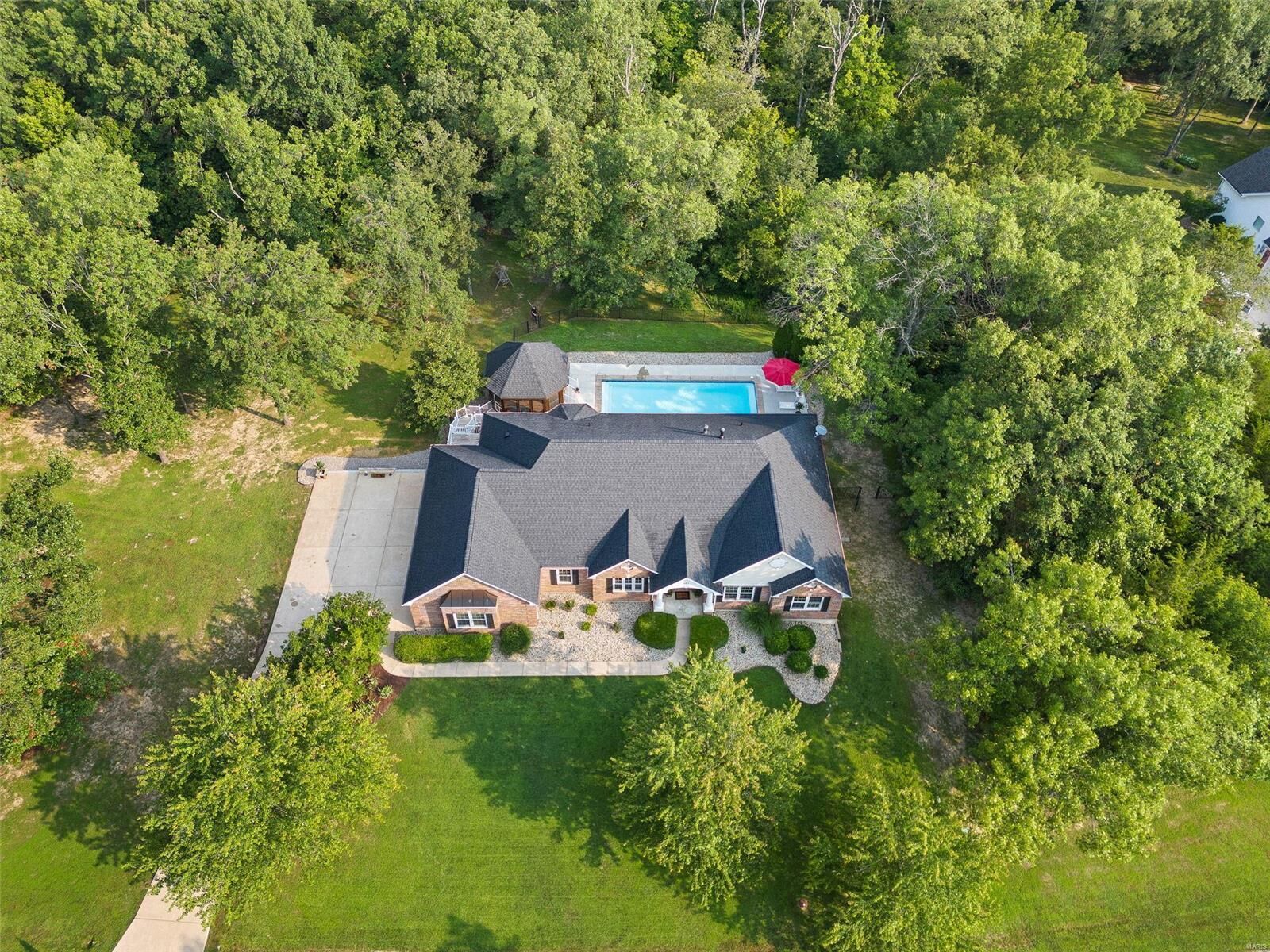 Property Photo: 201 Sage Court MO 63348