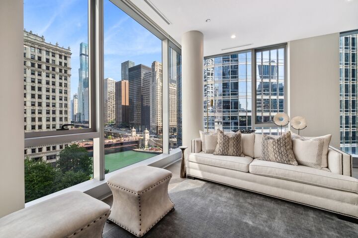 Property Photo:  403 N Wabash Avenue 8A  IL 60611