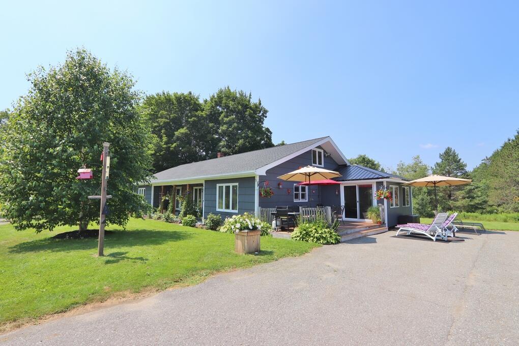 Property Photo:  1647 Broadway  ME 04401 