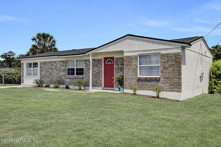 Property Photo:  8250 Springer Court  FL 32244 
