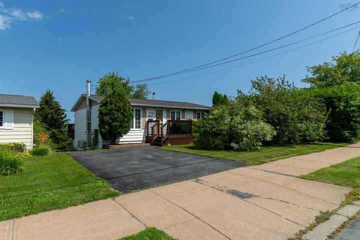 Property Photo: 274 Poplar Drive NS B2W 4K5