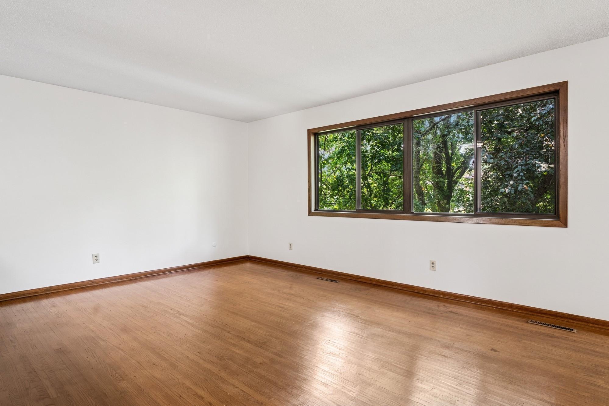 Property Photo: 4201 Shirlee Lane N MN 55126