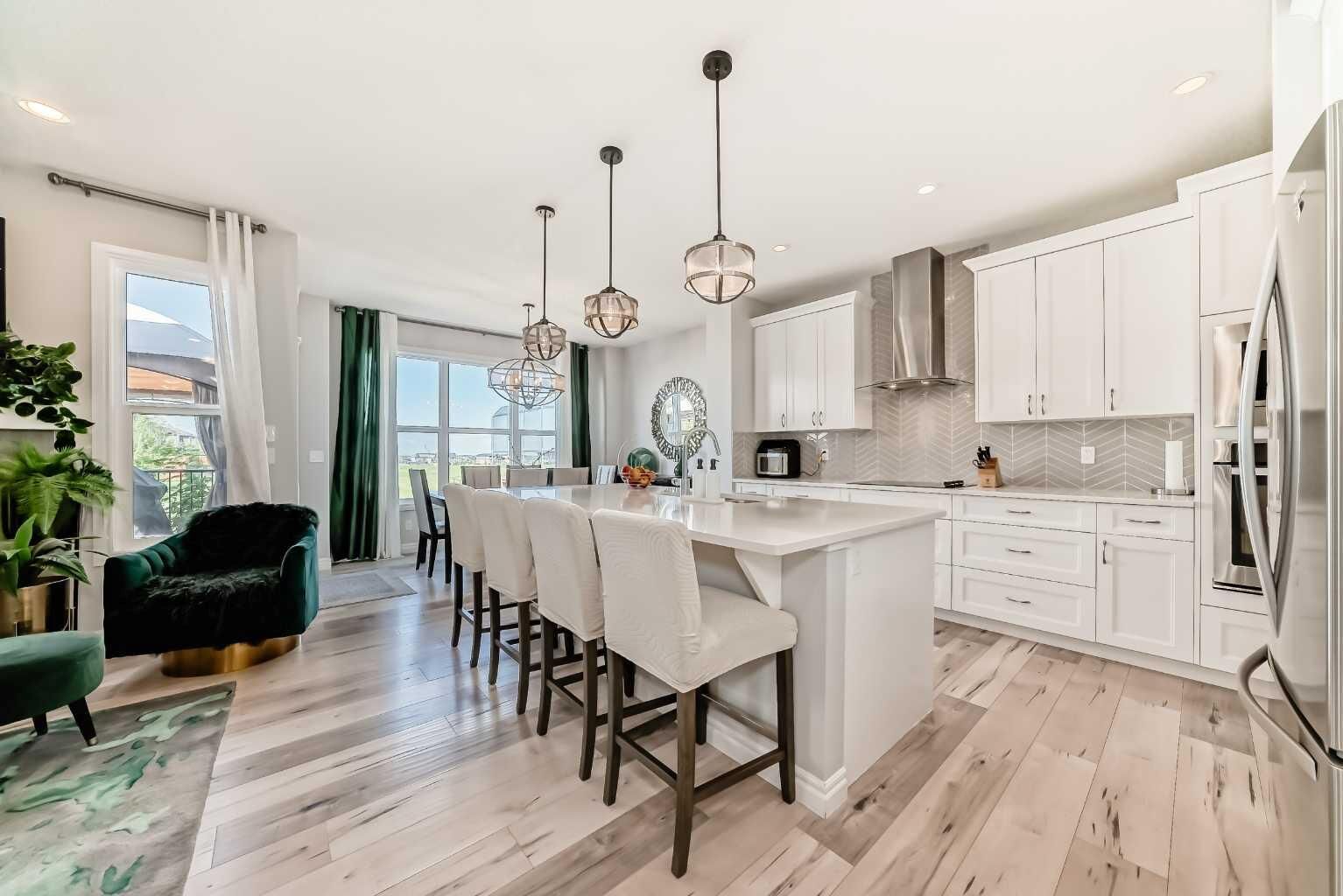 Property Photo: 56 Belmont Terrace SW AB T2X 4H6