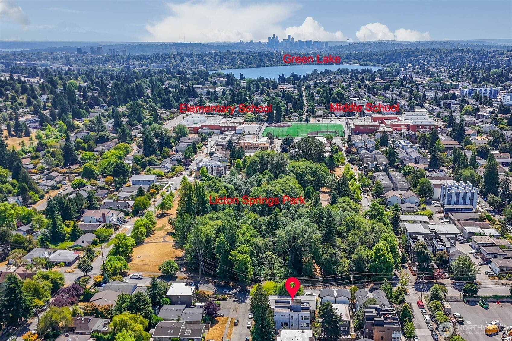 Property Photo:  9707  Woodlawn Avenue N  WA 98103 