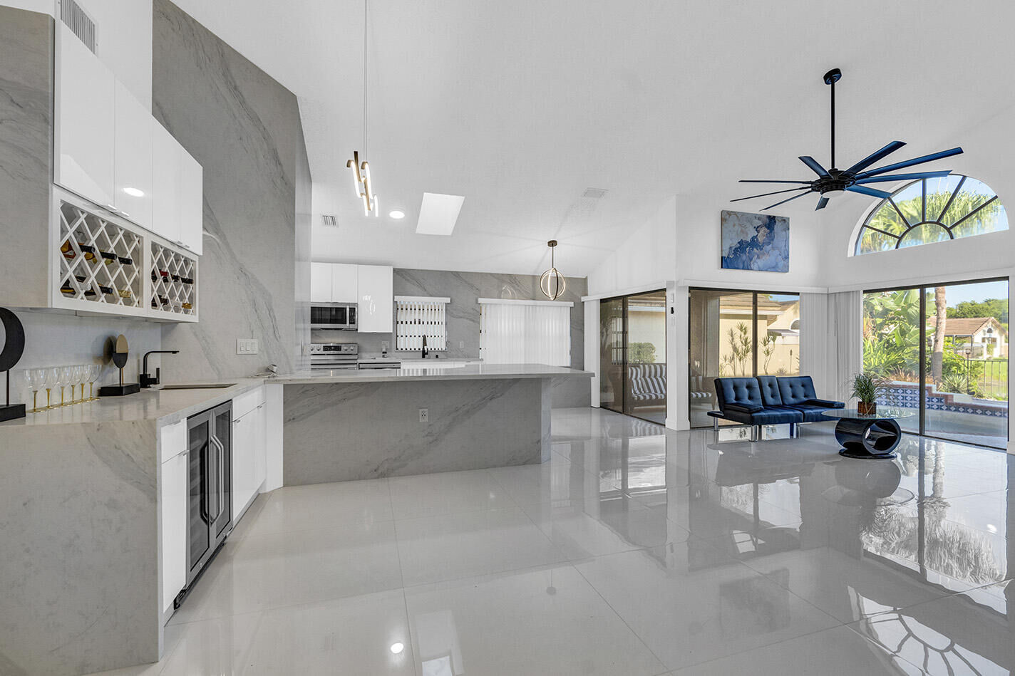 Property Photo: 6859 Bitterbush Place FL 33472