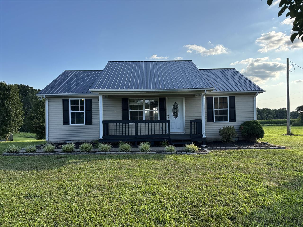 Property Photo:  321 Mt Carmel Church Road  KY 42164 