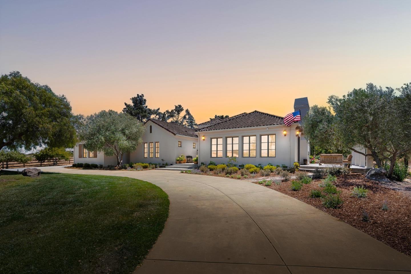 Property Photo: 432 River Road CA 93908