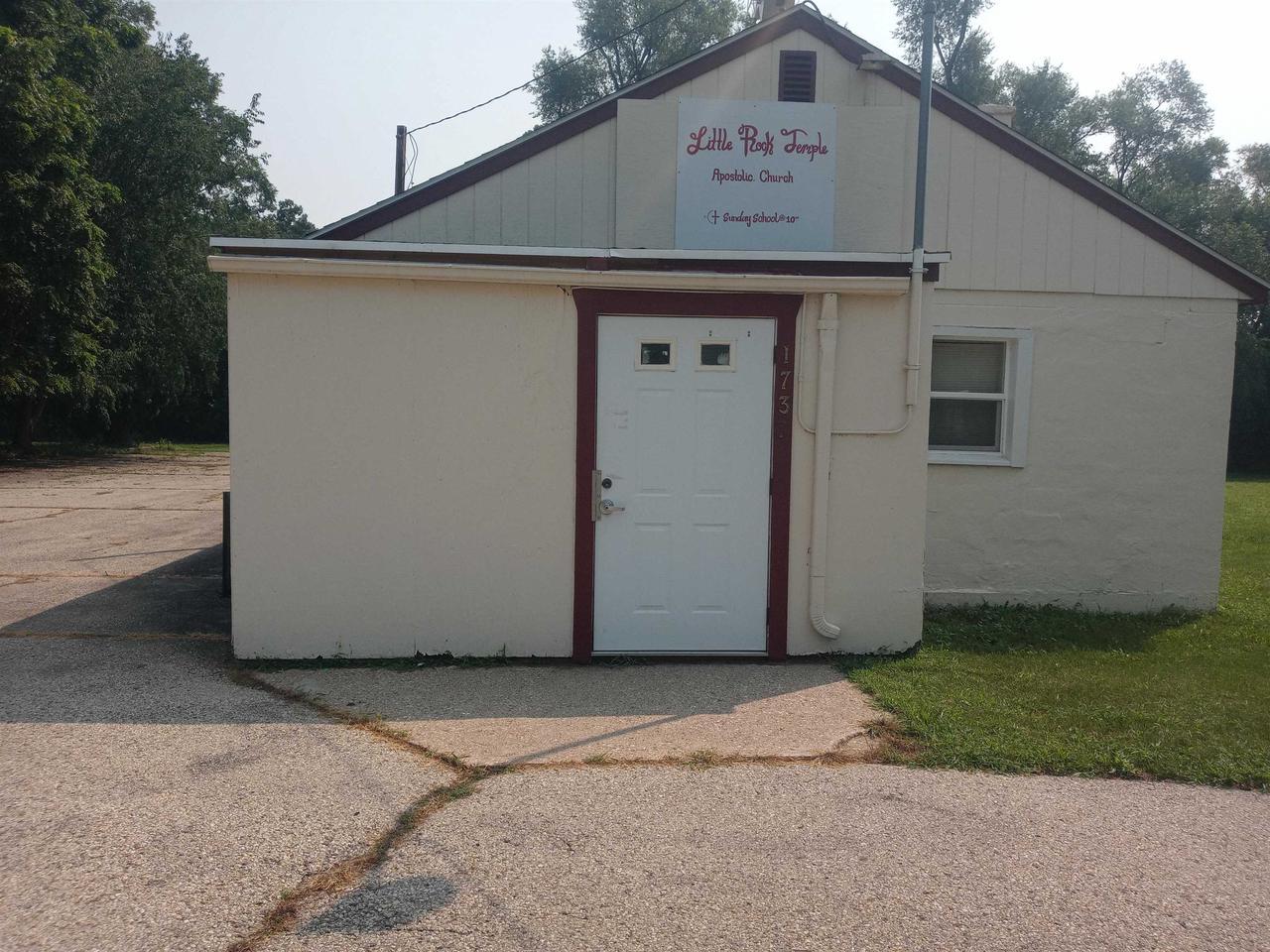 Property Photo: 1737 Sixth St Street WI 53511