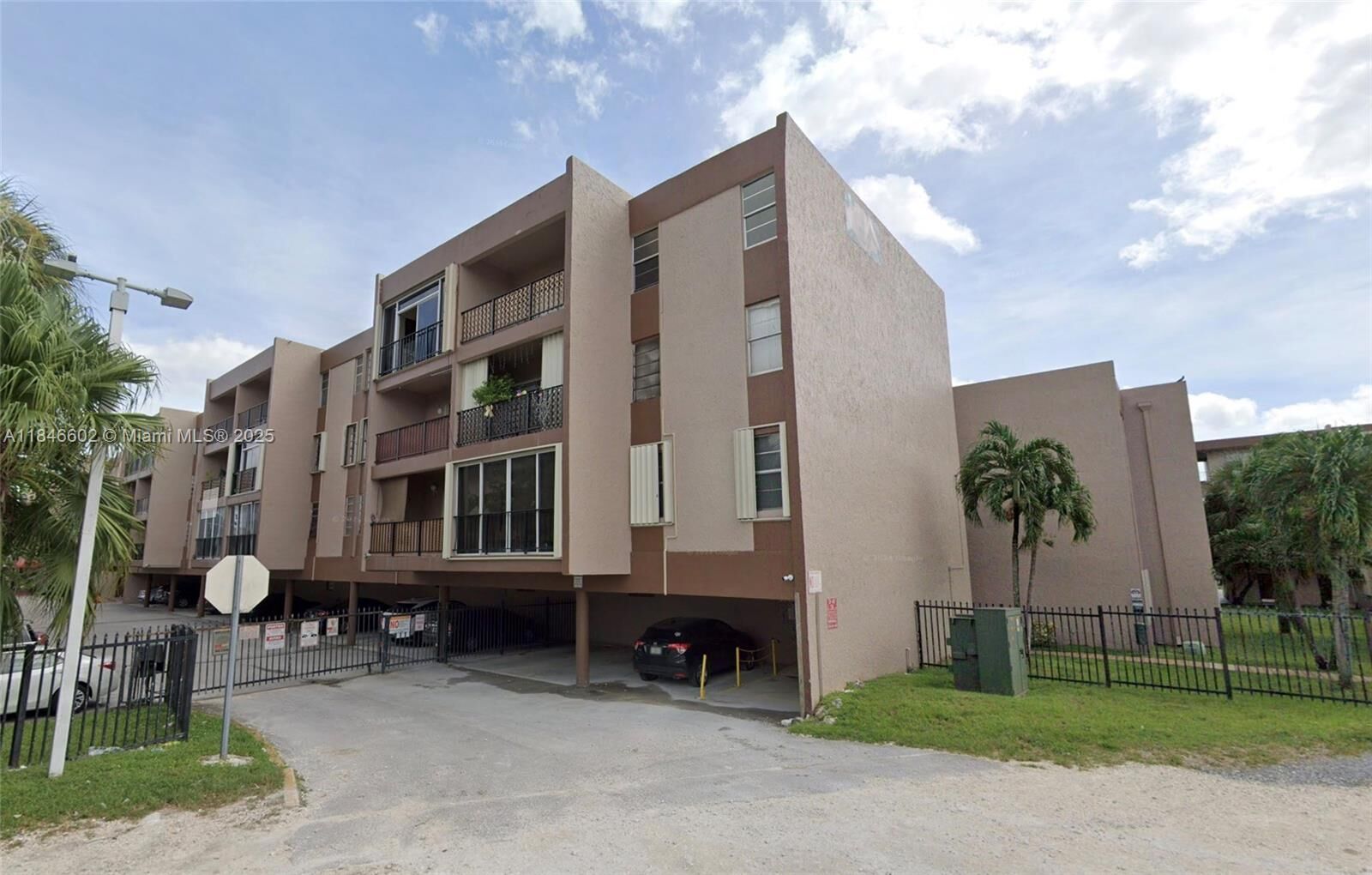 Property Photo:  1900 W 68th St G103  FL 33014 