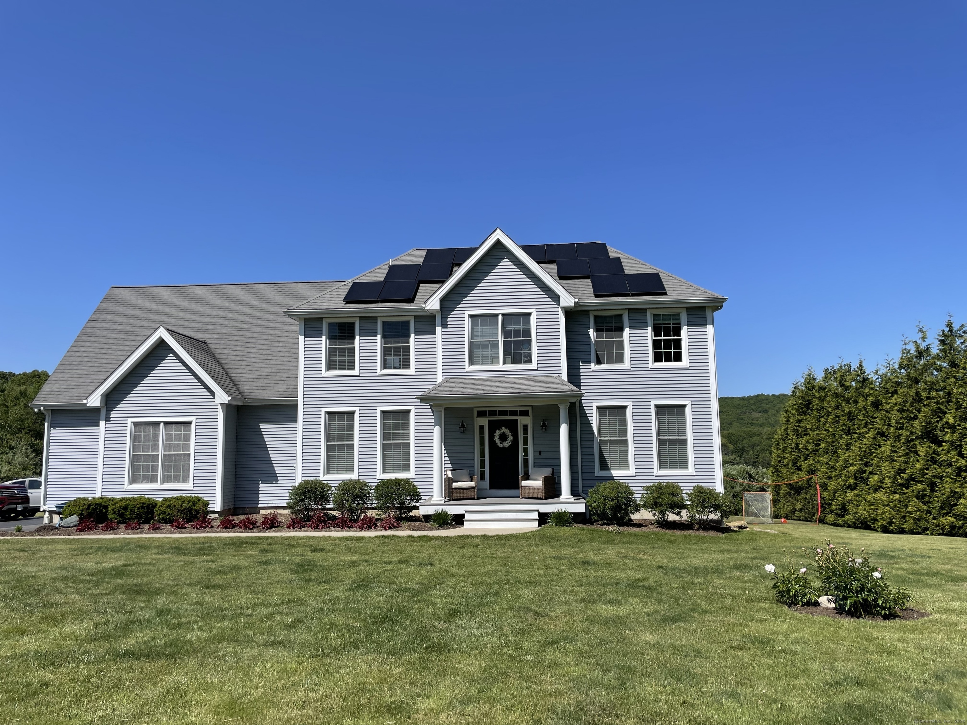 Property Photo:  10 Esther Pond Lane  CT 06333 