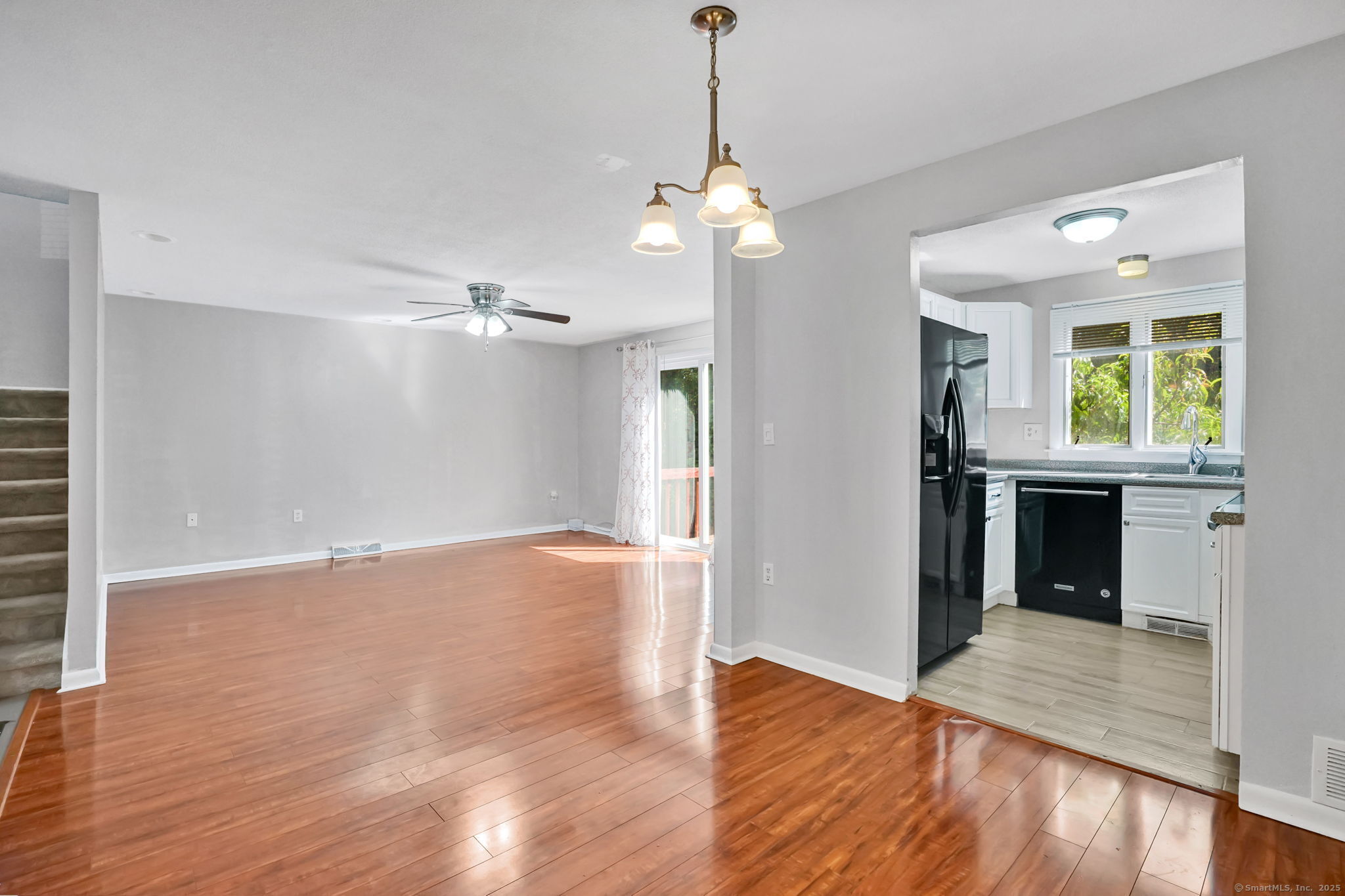 Property Photo:  91 Spring Lane 91  CT 06078 