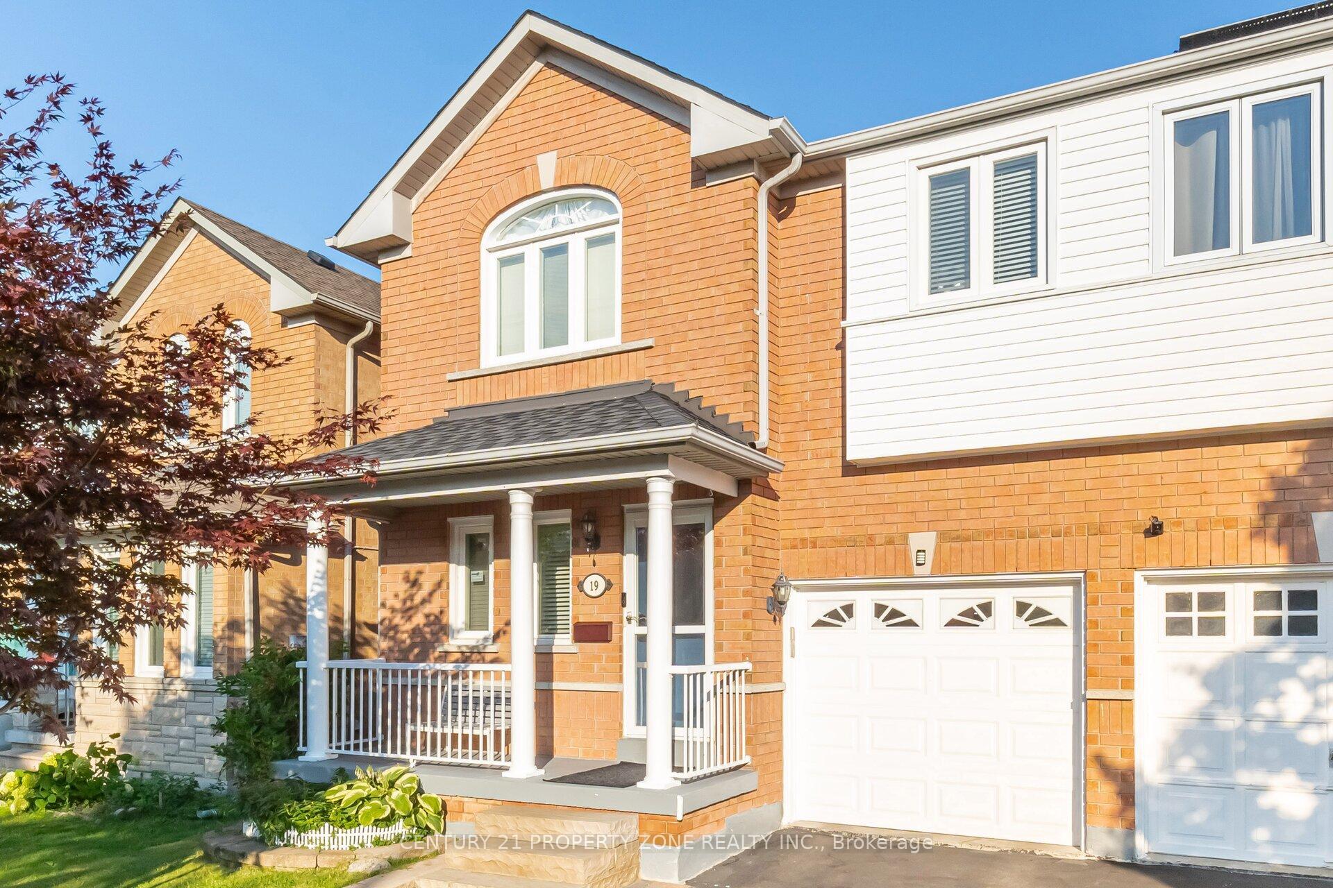 Property Photo: 19 Streamside Lane ON L6R 2A9