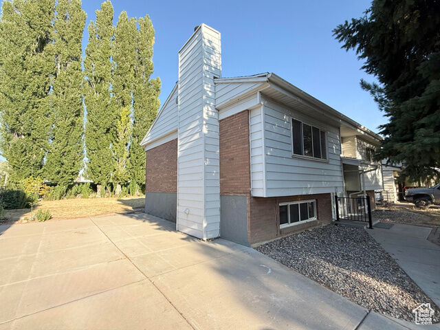 2486 N 690 W  Clinton UT 84015 photo