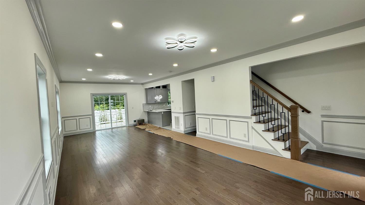 Property Photo:  47 NW Bird Avenue  NJ 08830 